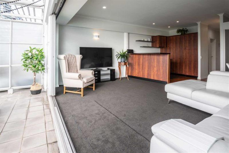 Great Views, 1 Bedroom Apartment On The Waterfront Auckland Exterior photo